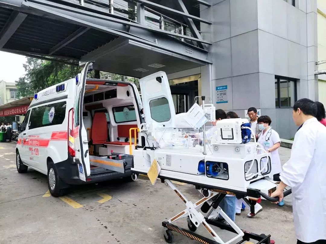 交口县长短途救护车转院